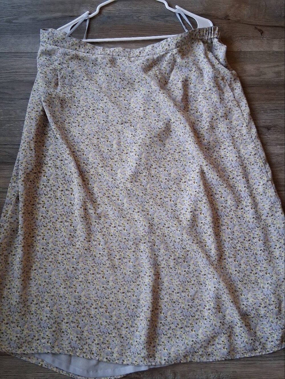 Vintage 100% Silk Bloomingdales Midi Skirt Floral Size 20W 2X Great Condition